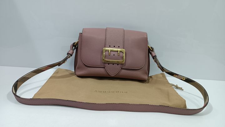 BS-919 Burberry