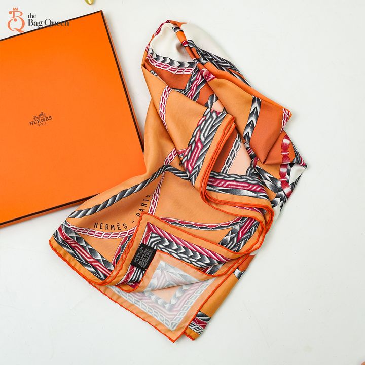BQ 172 Hermes Scarf